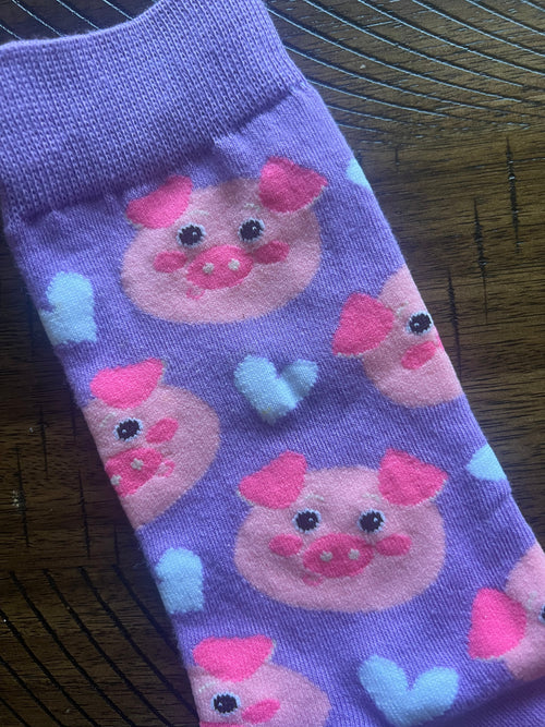 Entzückende Schweinchen-Socken
