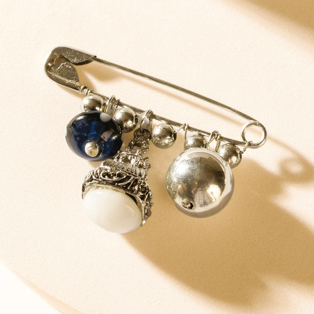 Western Wisp Brooch in Silver Glow