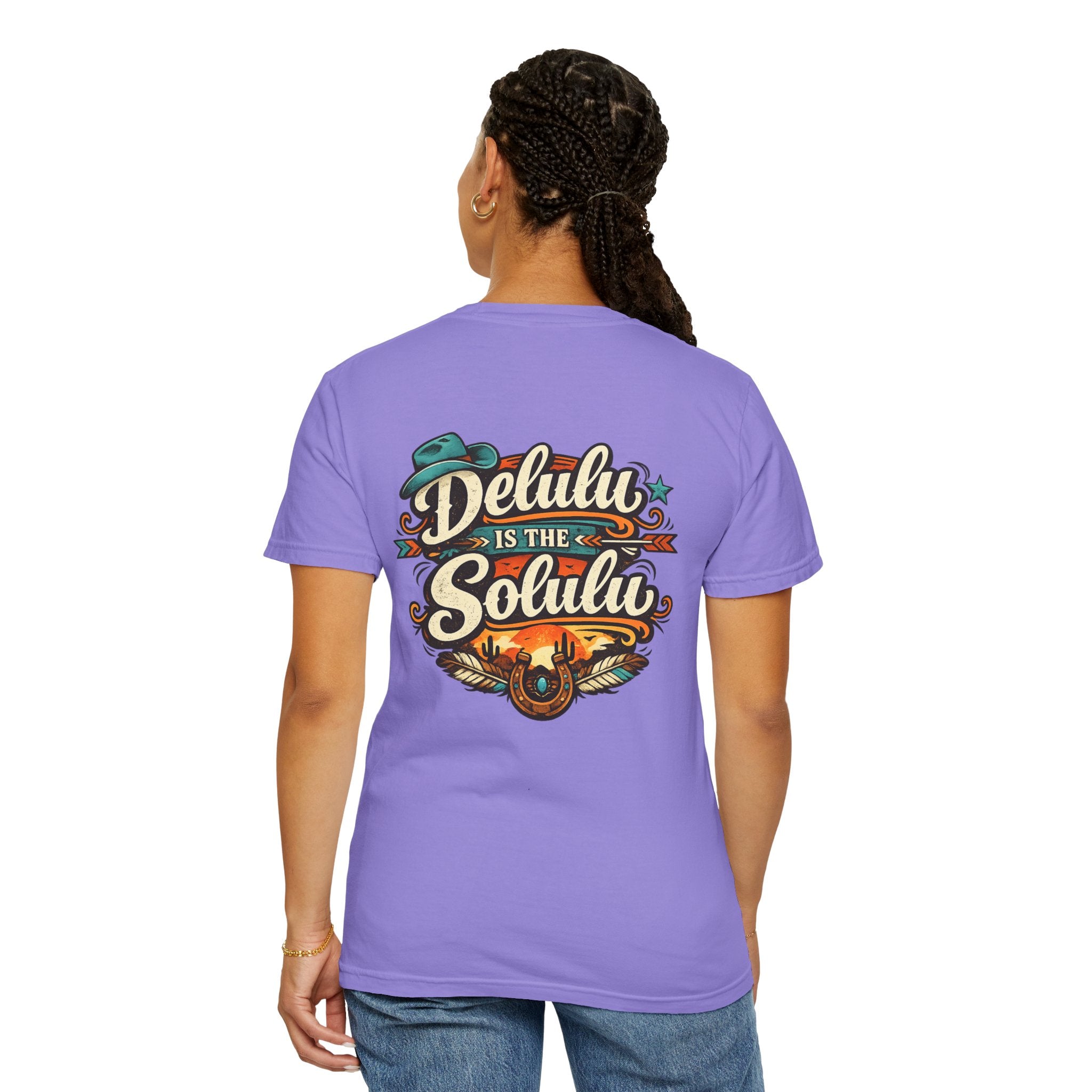 Delulu Is the Solulu Graphic T-Shirt