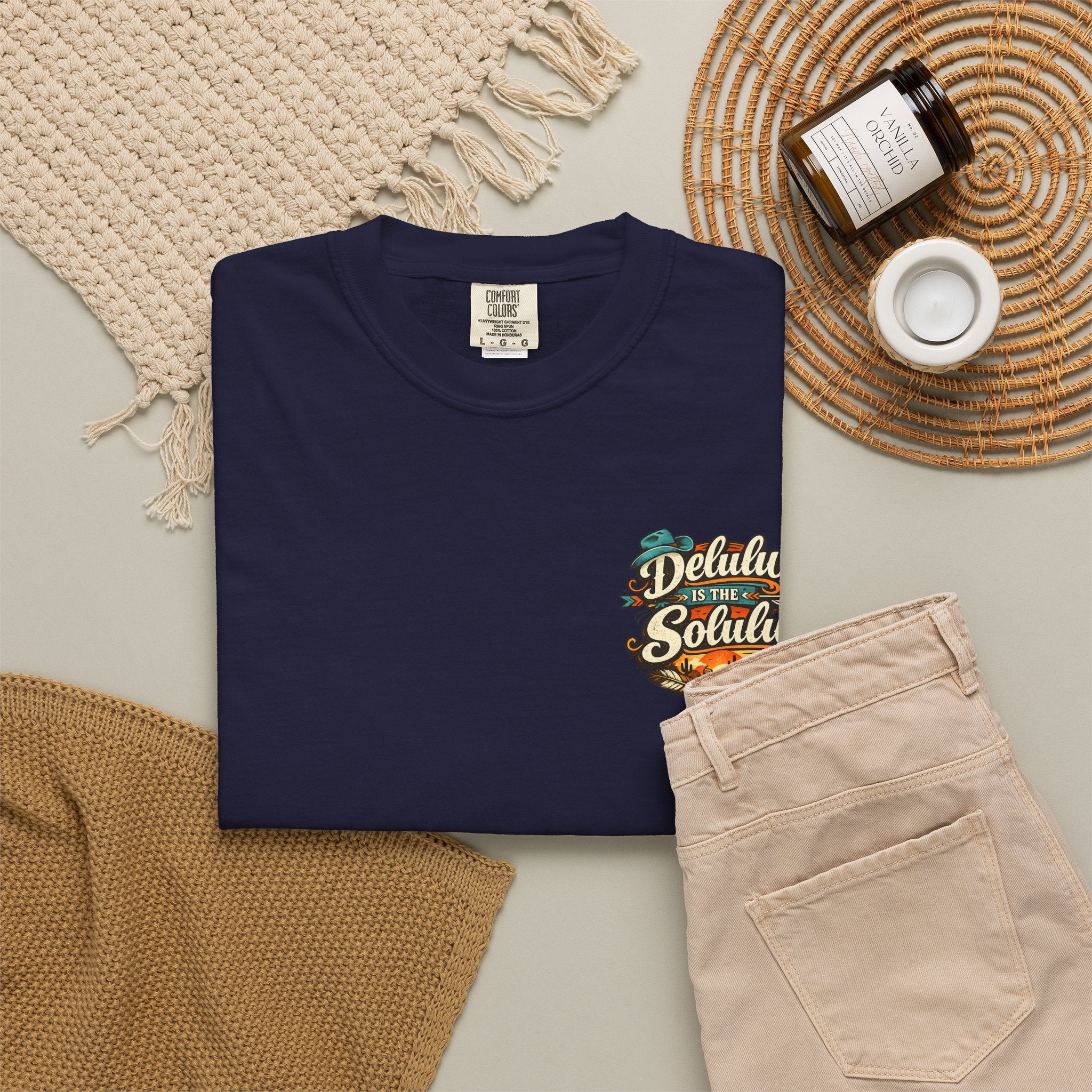 Delulu Is the Solulu Graphic T-Shirt