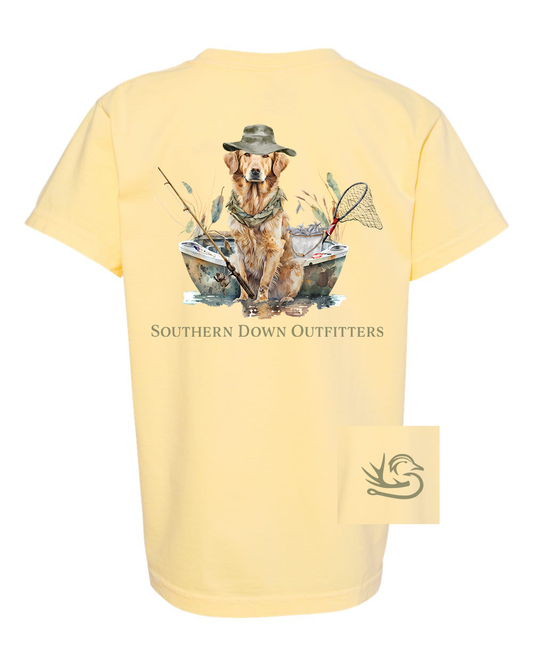 Hund im Boot Jugend Southern Down Outfitters Kurzarm-T-Shirt
