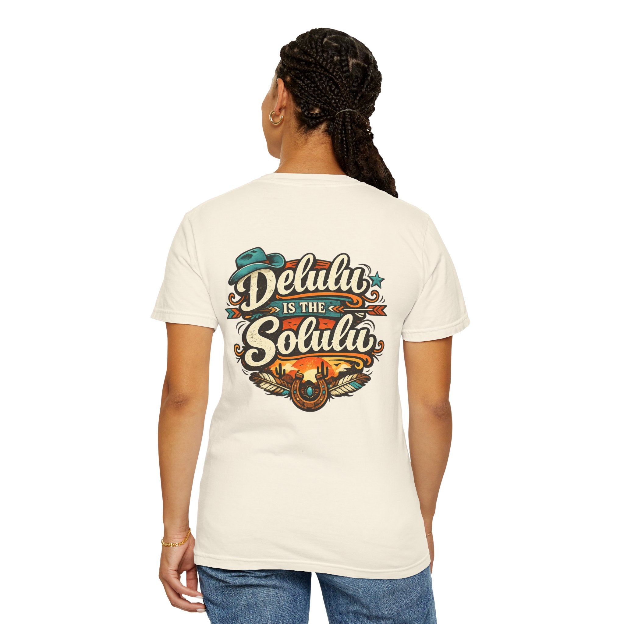 Delulu Is the Solulu Graphic T-Shirt