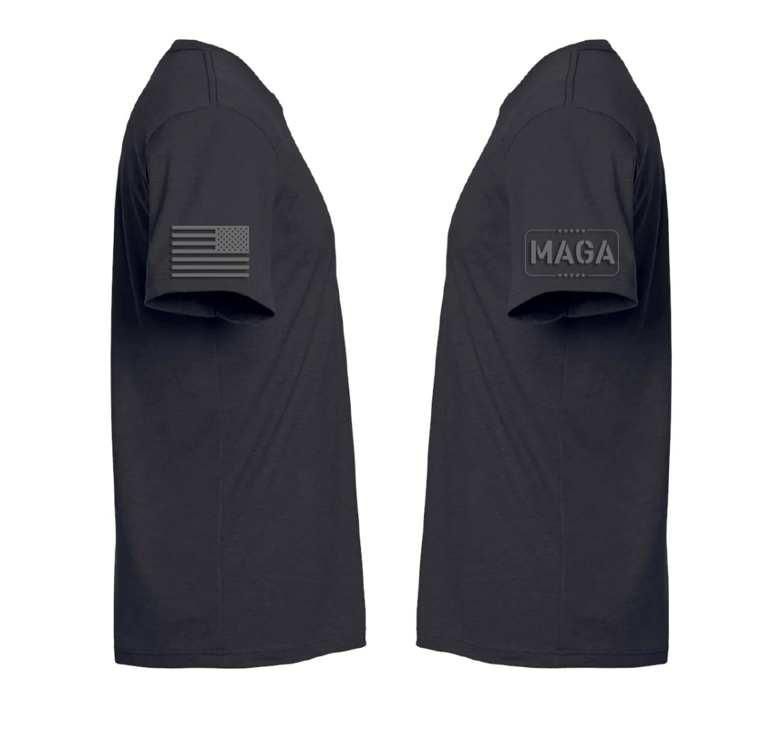 45/47 Schwarzes T-Shirt