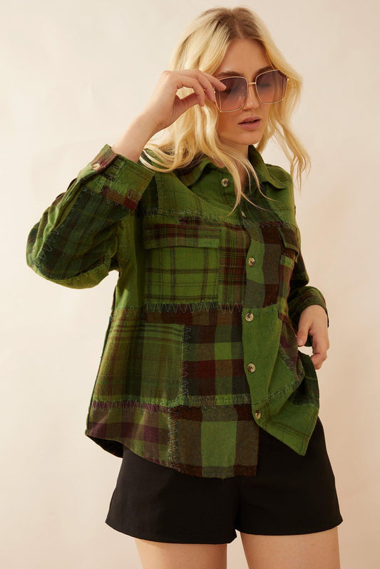 Emma Dawn Patchwork Shacket in Grün