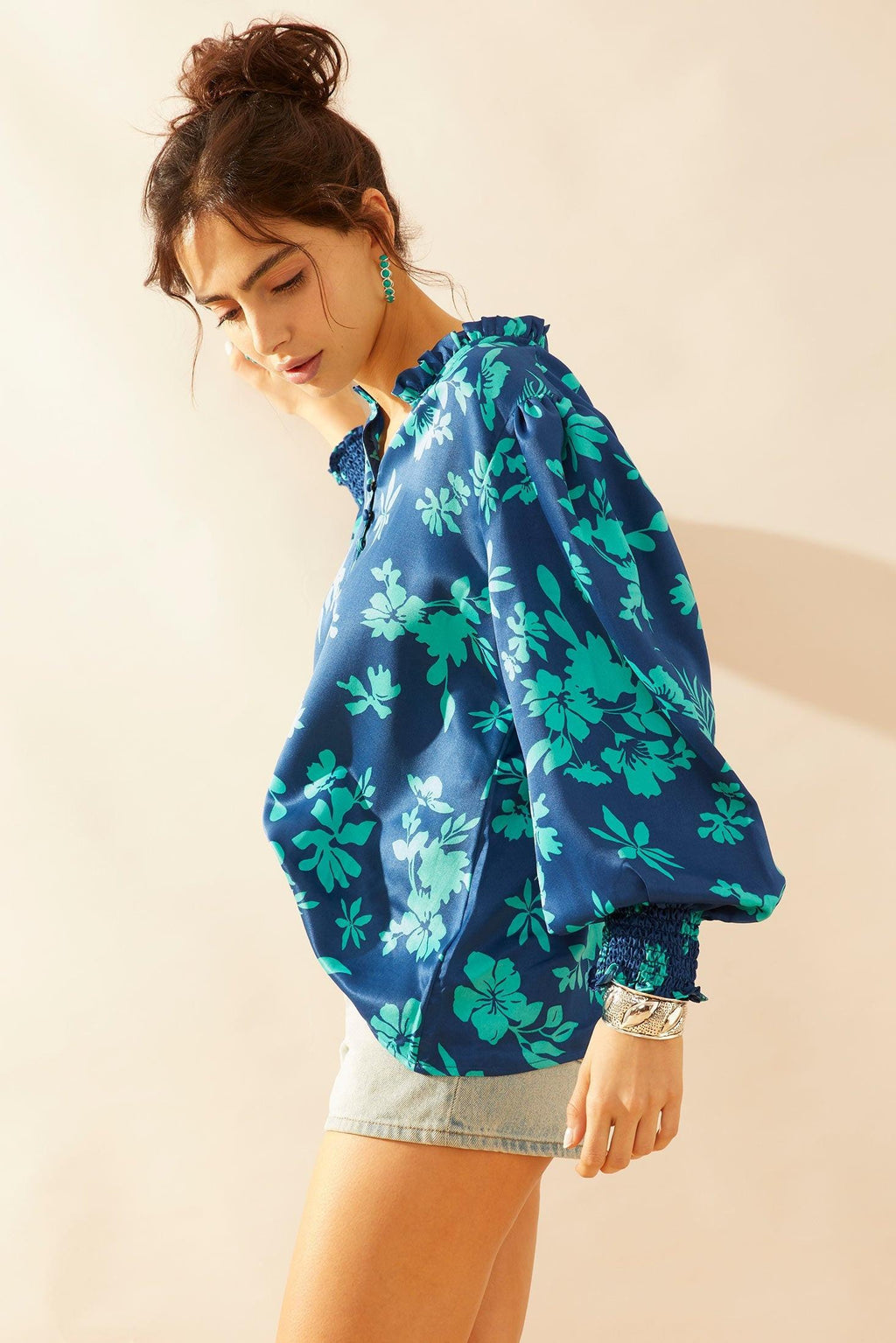 Thea Rae Top in Blue