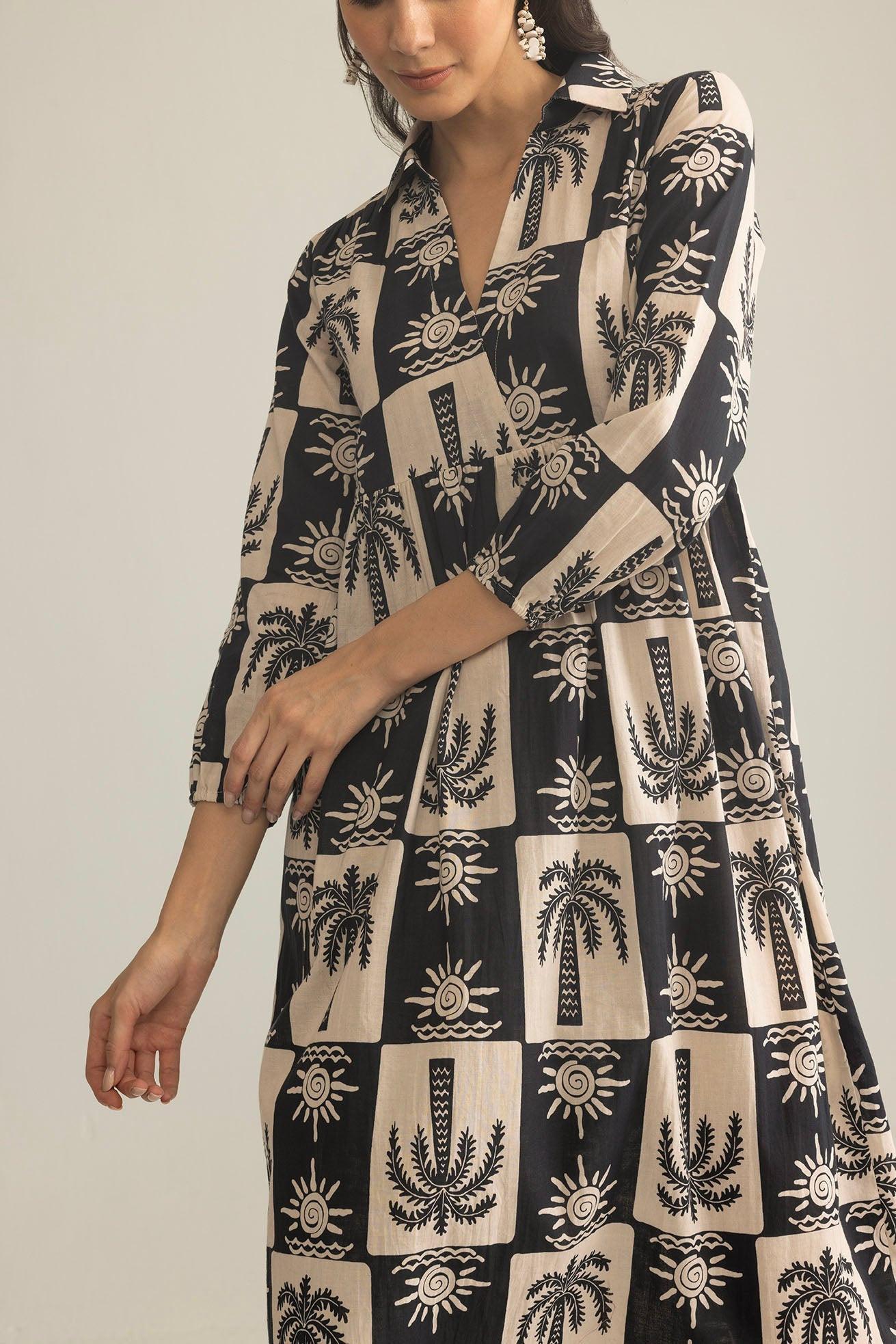 Palm Theory Maxi Dress in Navy Blue & Cream