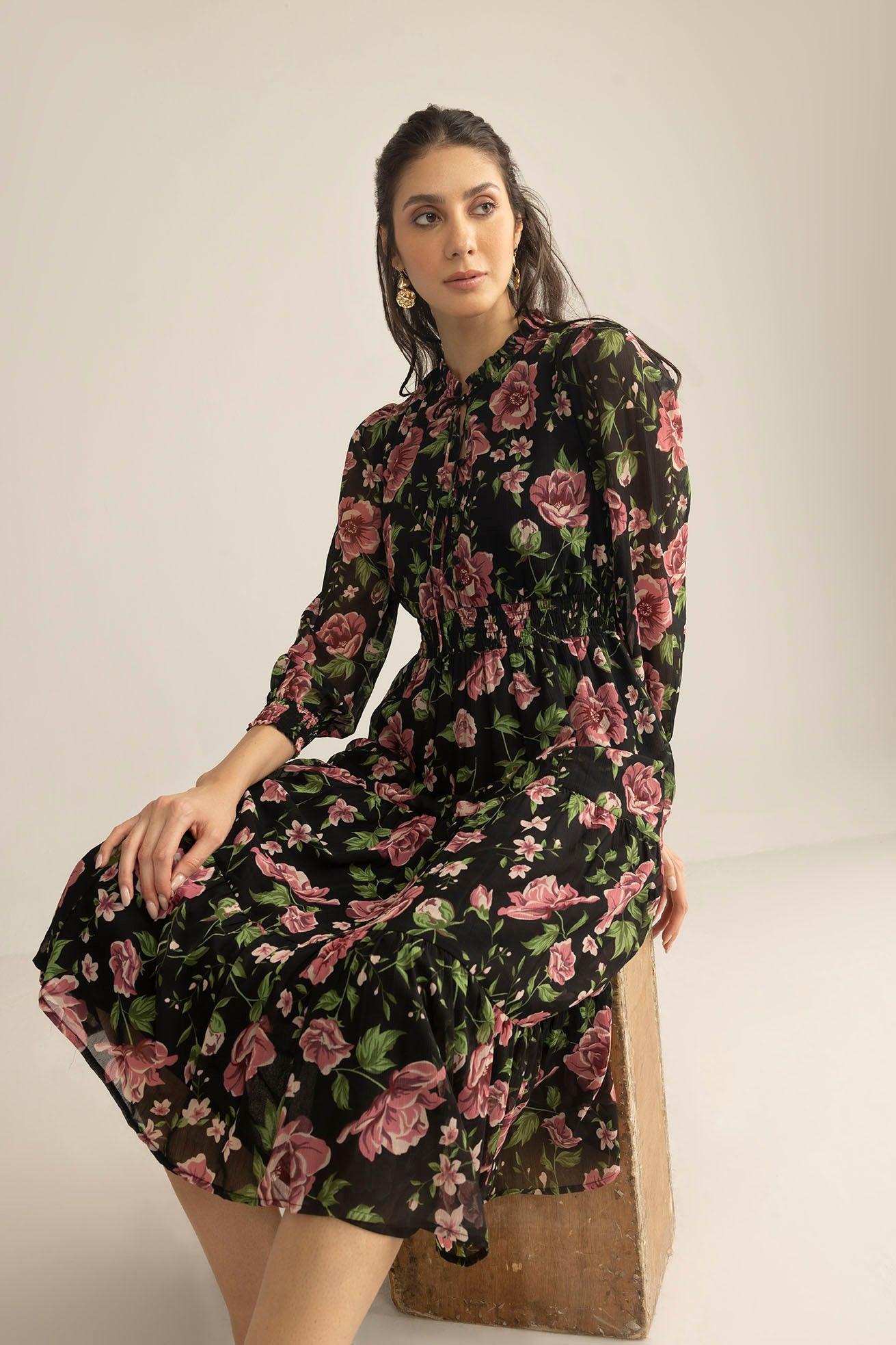 Fleur de Dusk Dress in Black & Vine Pink
