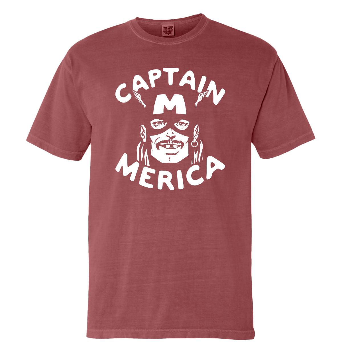 Captain Merica (vorne)
