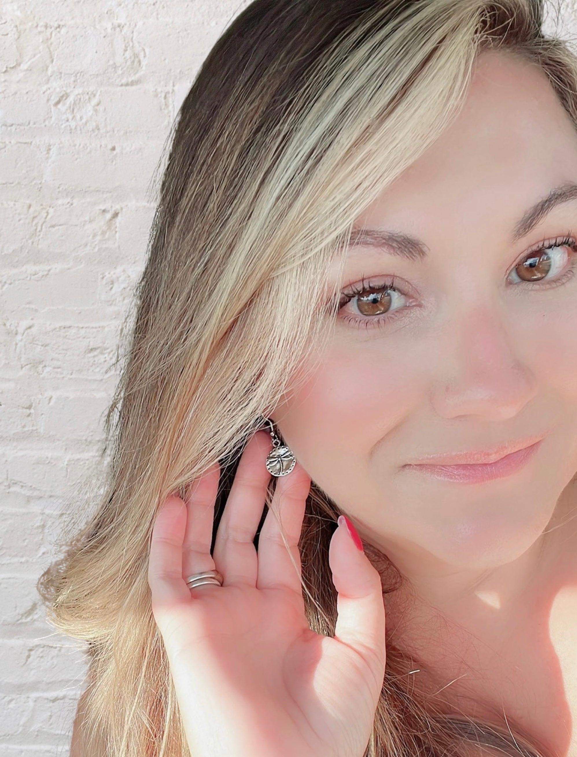 Beautiful Silver Dragonfly Pendant Earrings