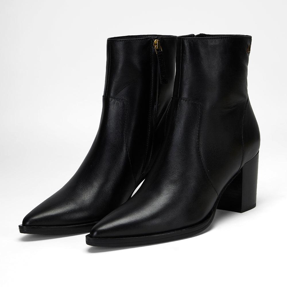 Loyal West POINTED LEATHER BOOTIES