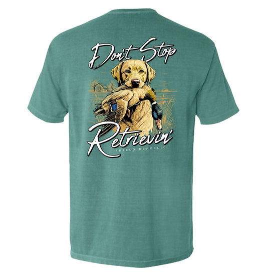 Don't Stop Retrievin Gelber Labrador