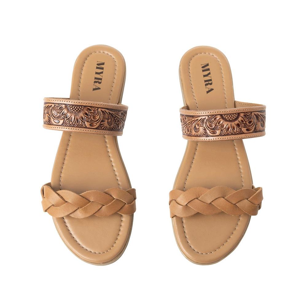 Diamond Ridge Sandals In Brown