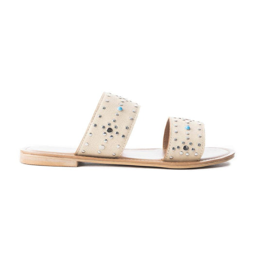 The Sagebrush Slides In White