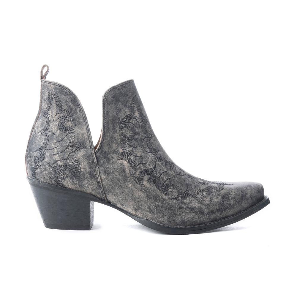Moonlight on the Mesa Booties In Crackle Black