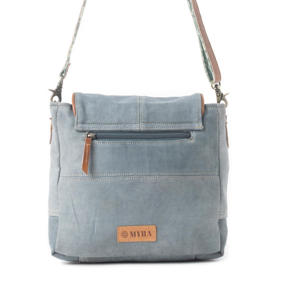 St. Tropez Explorer Shoulder Bag in Blue