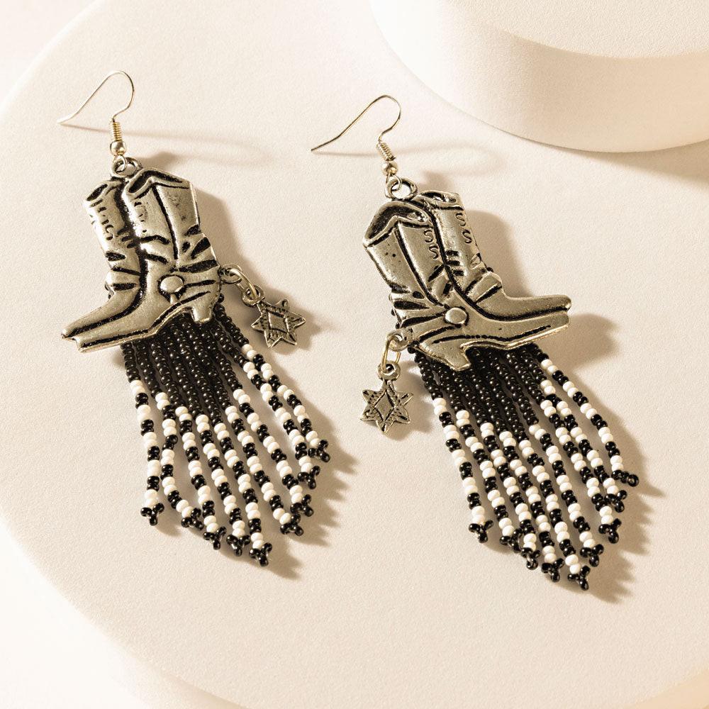 Cowgirl Cosmo Earrings in Rodeo Silver