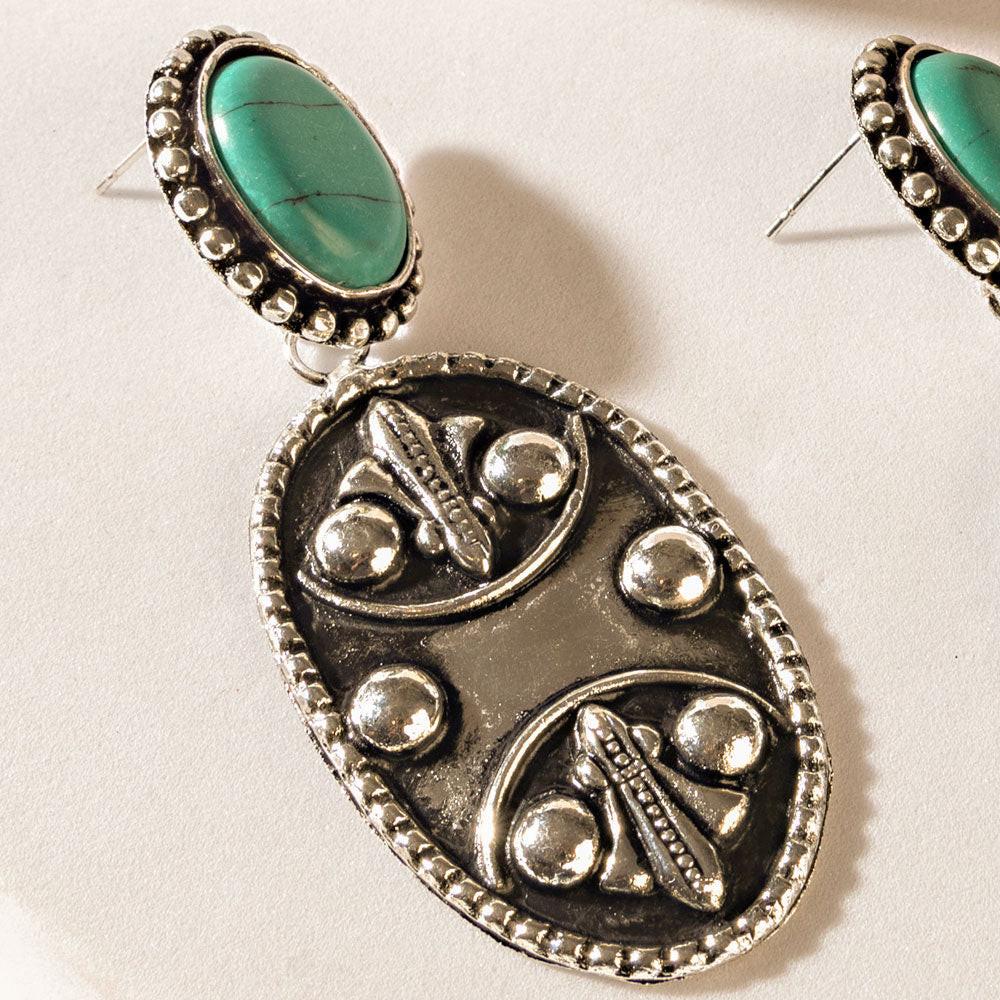 Myra Santa Fe Seals Earrings in Moonlit Silver