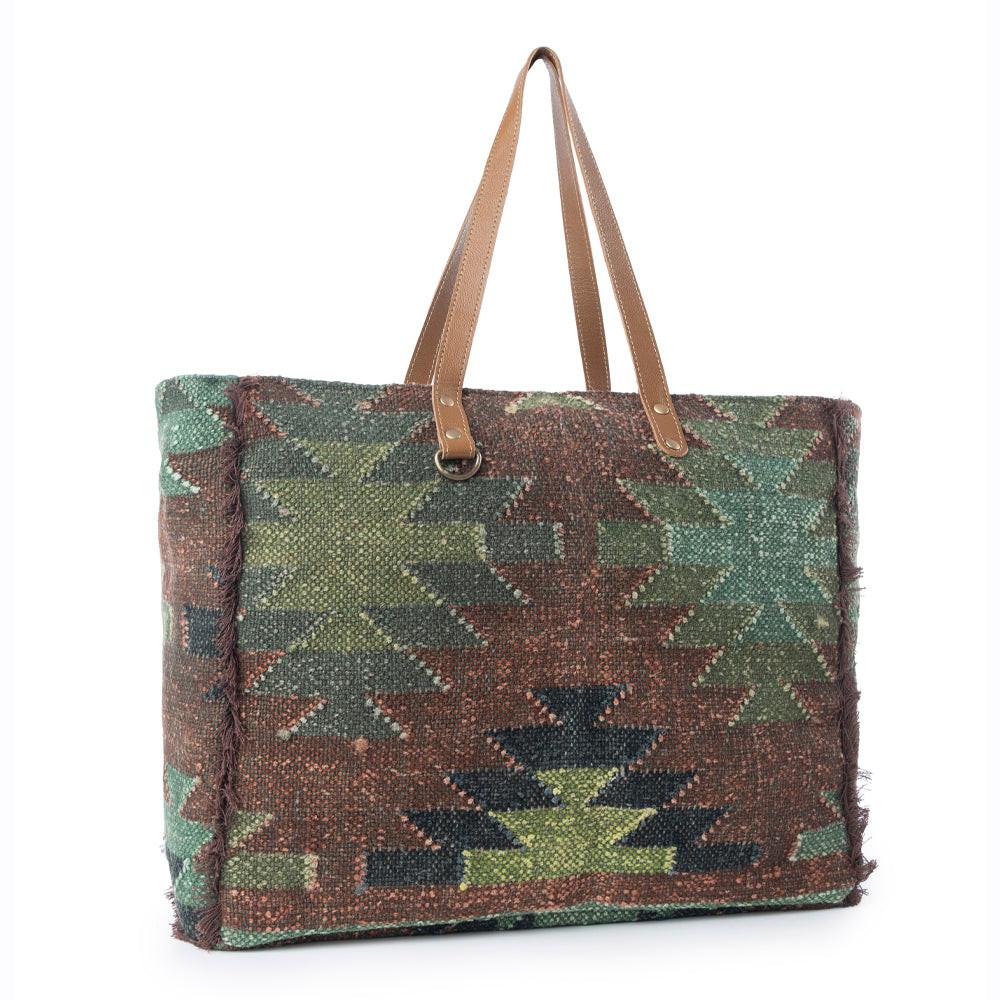 Myra Canyon Range Weekender Bag in Olive Green