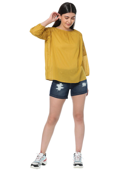 Zerrissene Jeans-Shorts