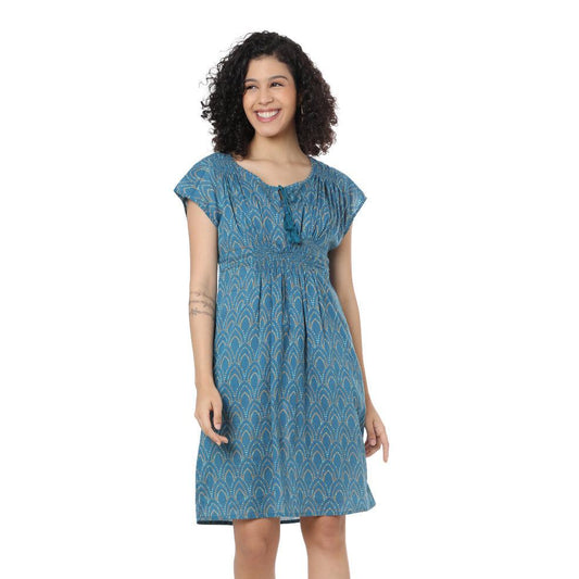 TEUFELSKÜMMERTE-SICH-UM-NICHTS-KLEID