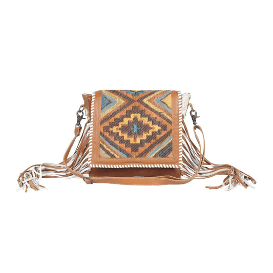 Boho Chic Style Leder- & Fellhandtasche