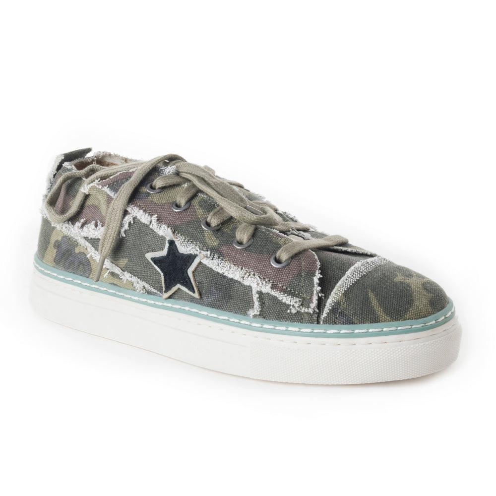 Aeory Sneakers