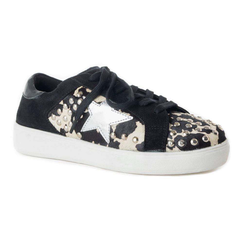 Giggle Sneakers