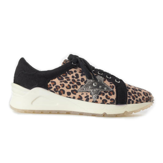 Titbit Sneakers