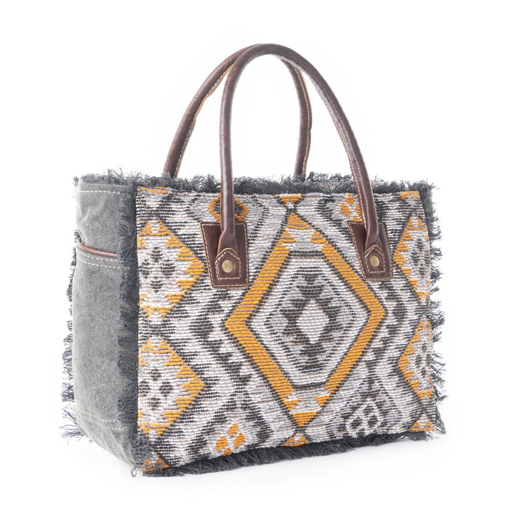 Orange Affairs Small & Crossbody Bag