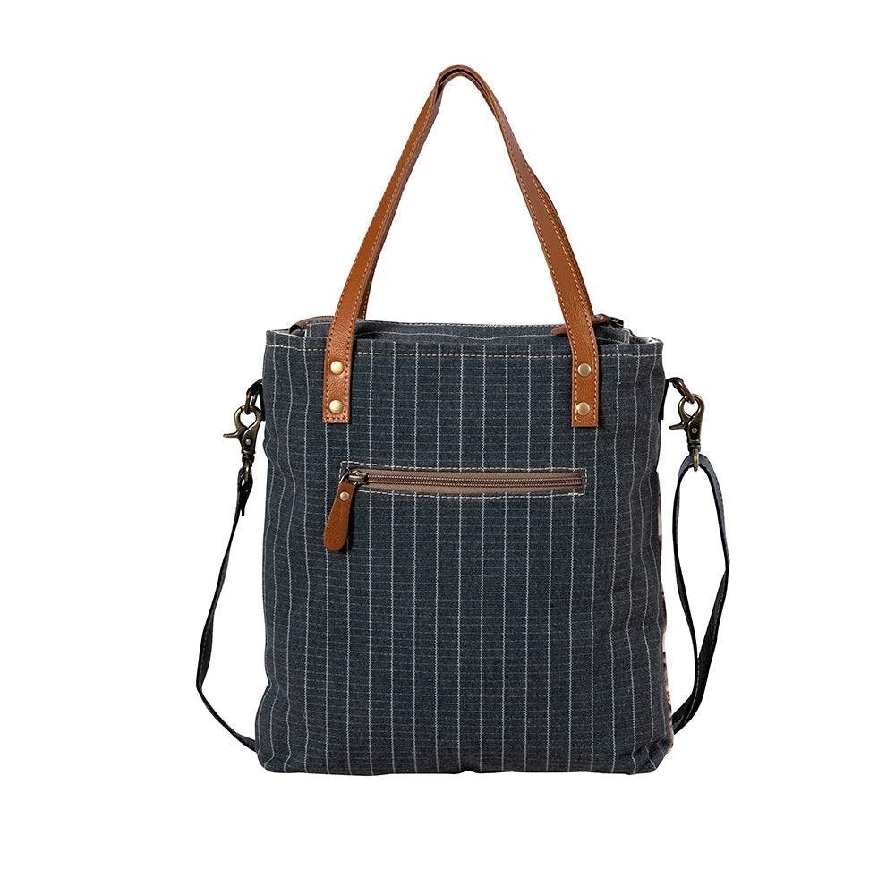 Peonieâ€™s Pleasure Tote Bag