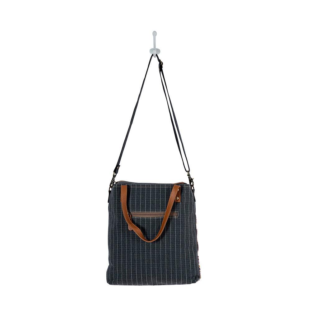 Peonieâ€™s Pleasure Tote Bag