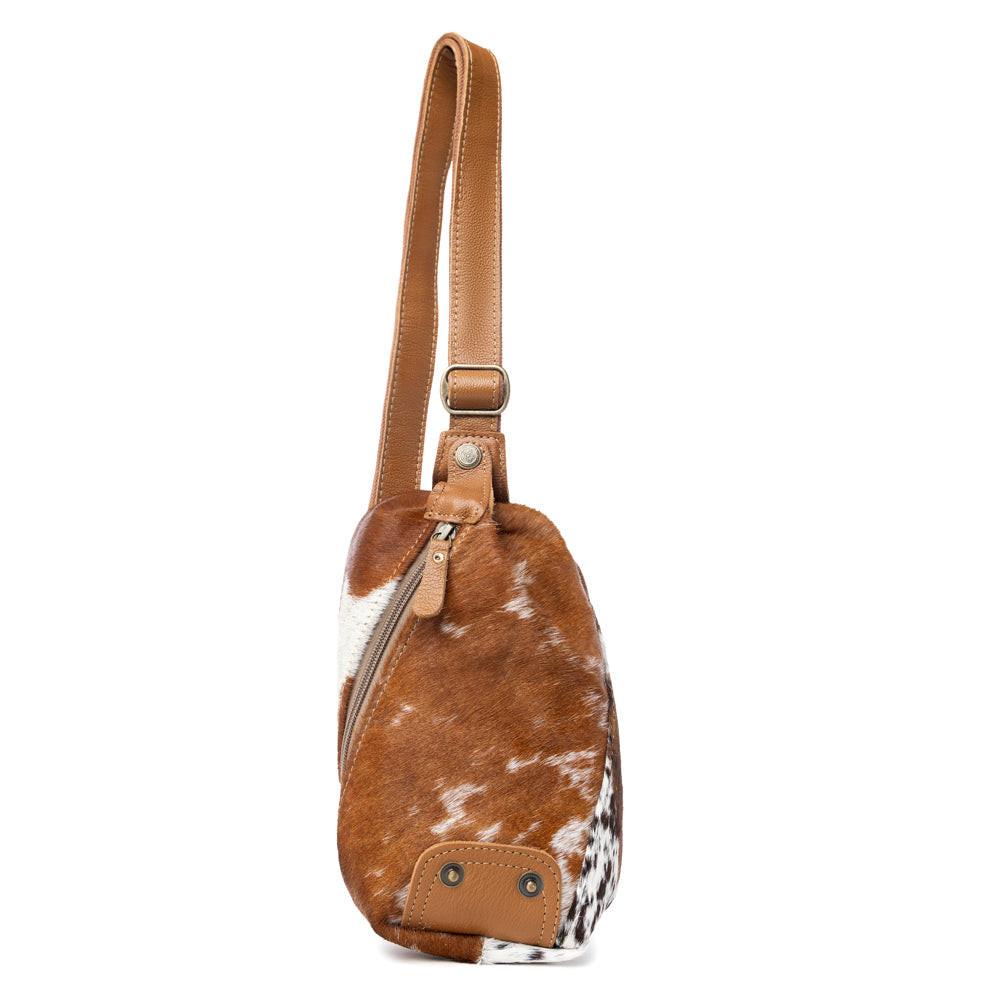 Robnette Ranch Fanny-Pack Bag In Caramel & White