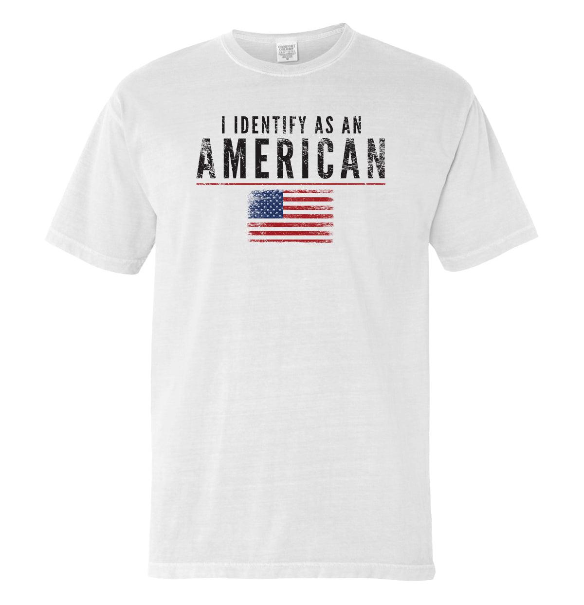 Ich identifiziere mich als Amerikaner.