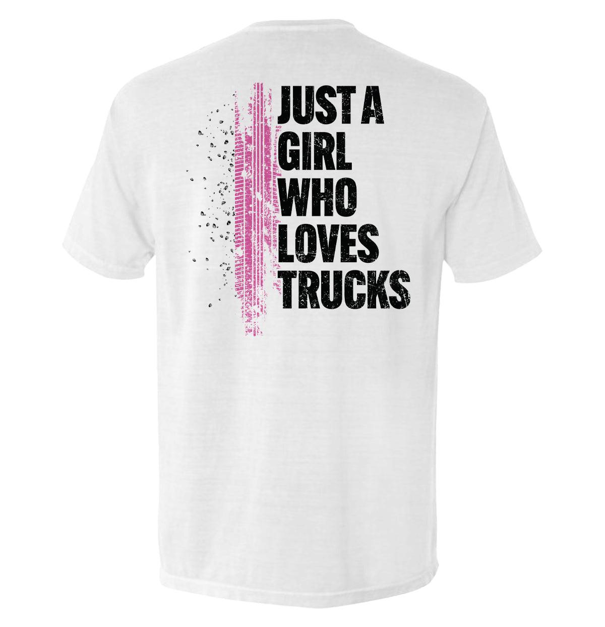 Einfach ein Mädchen, das Trucks liebt