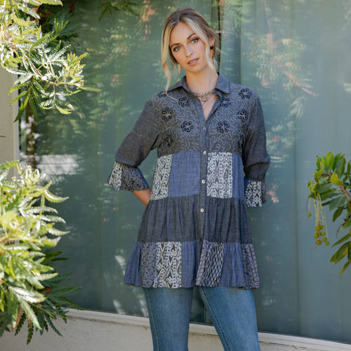 Western-Bluse mit 3/4 Rüschenärmeln (neue Farbe)