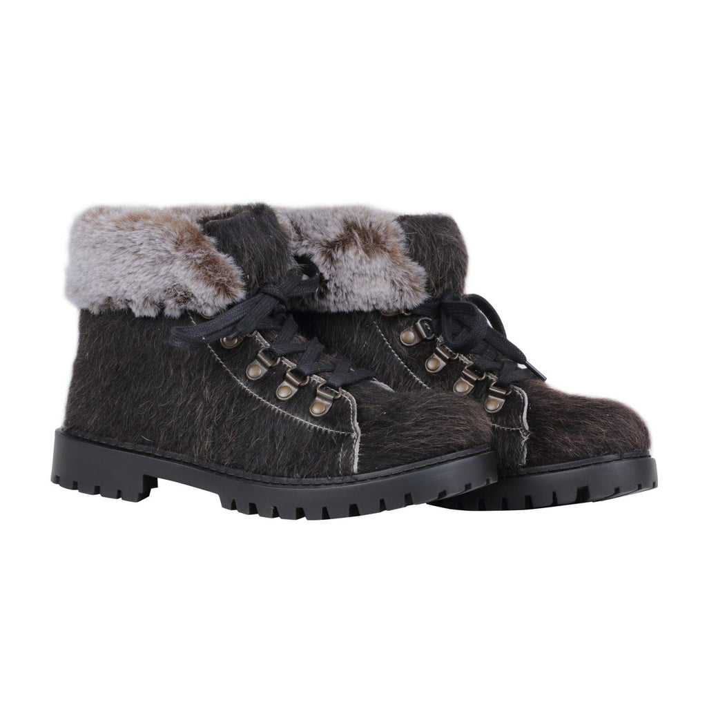Turbulent Boots