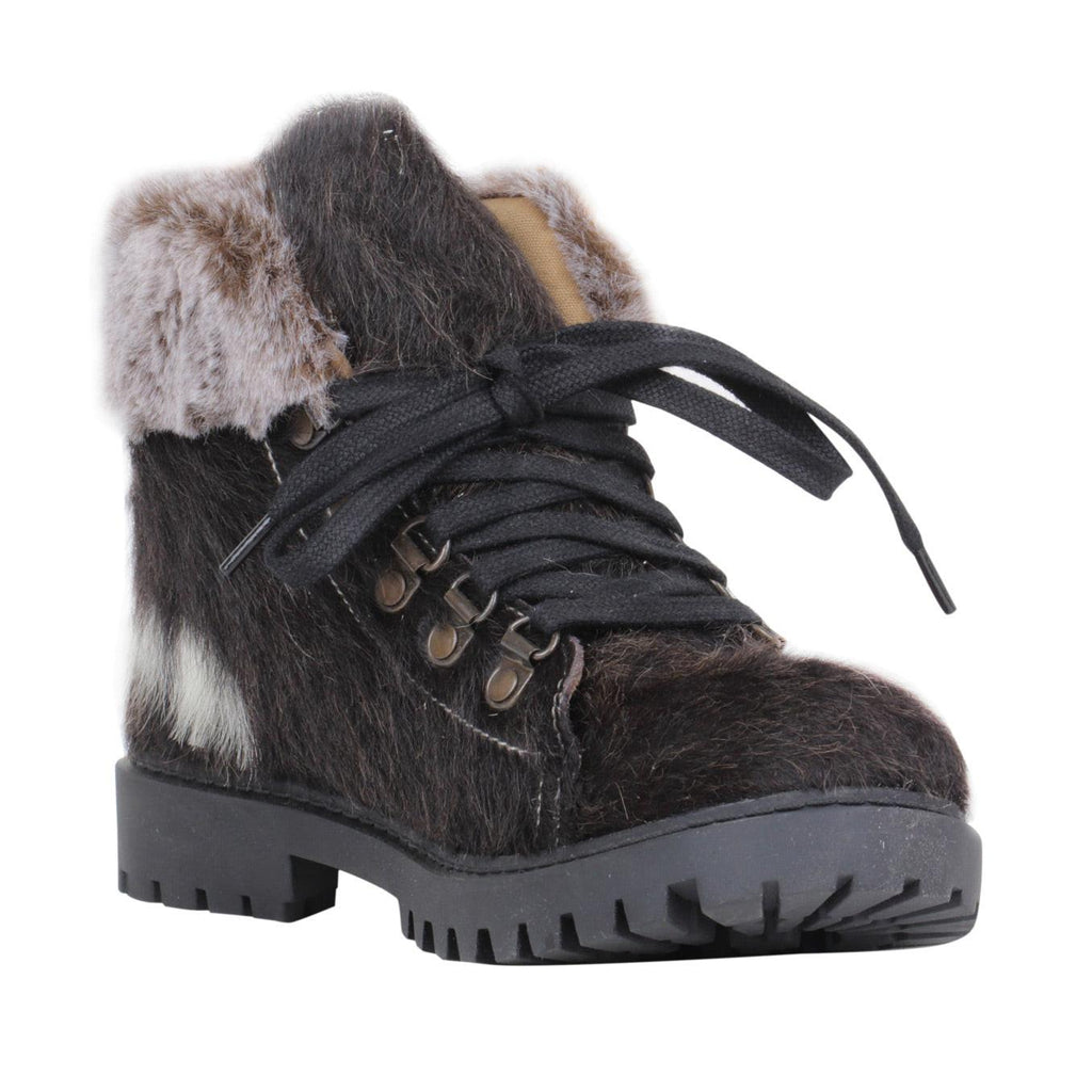 Turbulent Boots