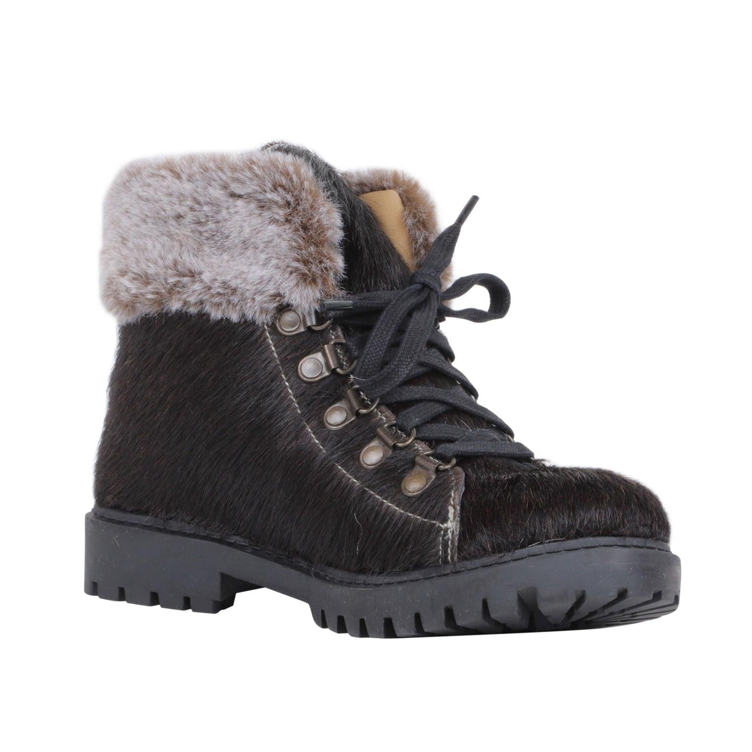 Turbulent Boots