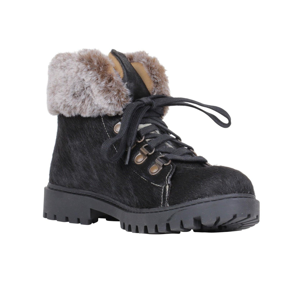 Turbulent Boots