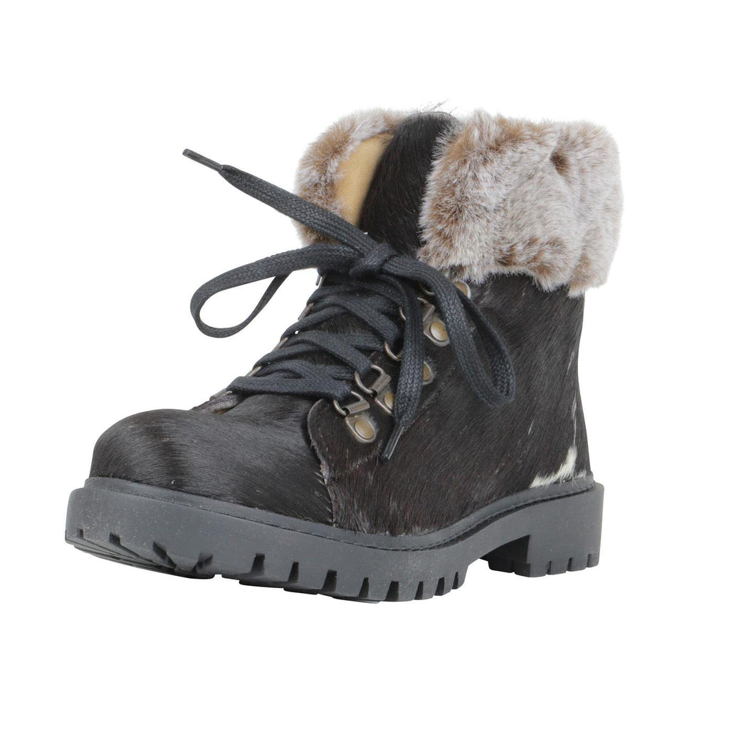 Turbulent Boots