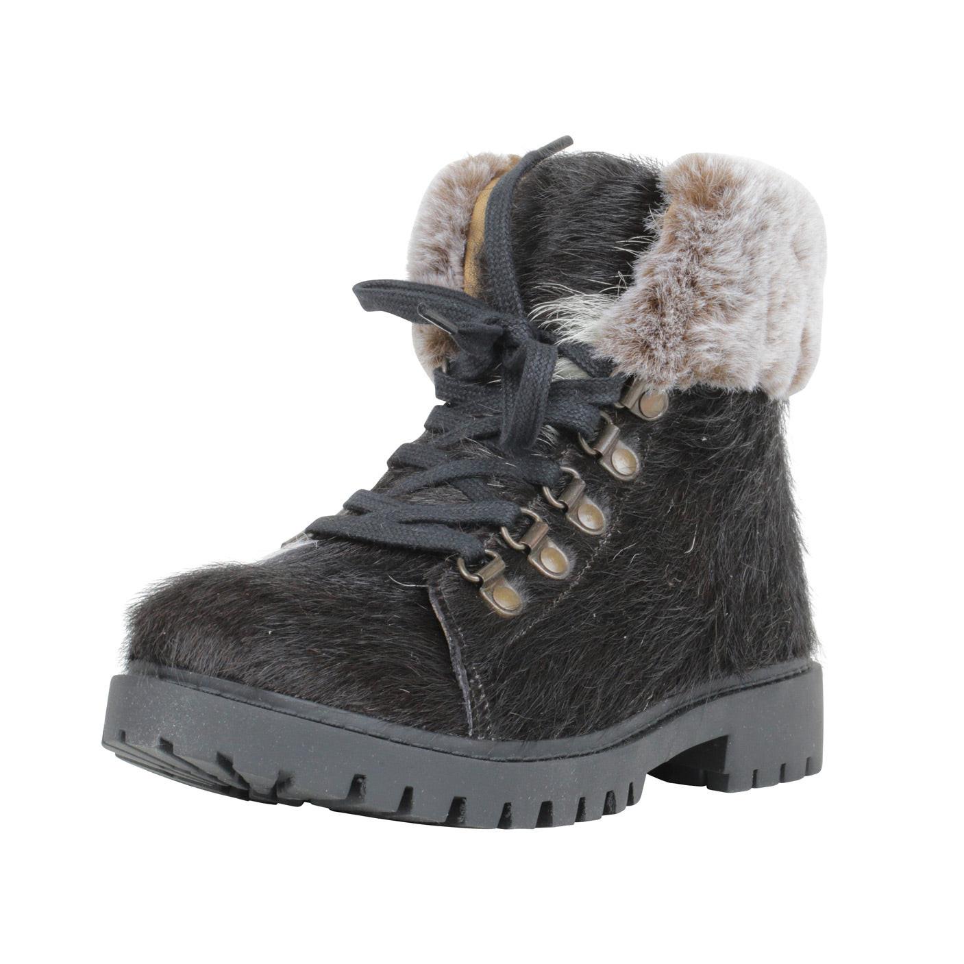 Turbulent Boots