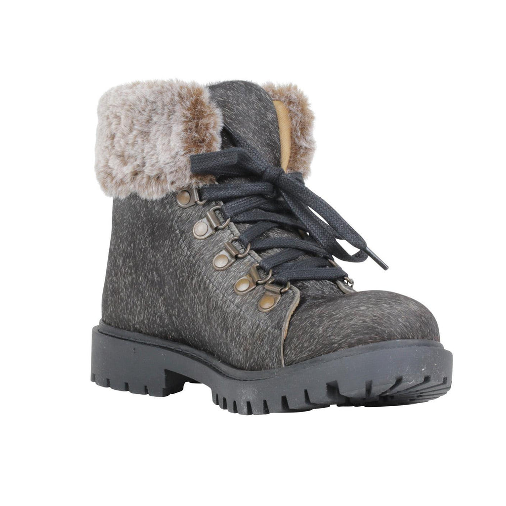 Turbulent Boots