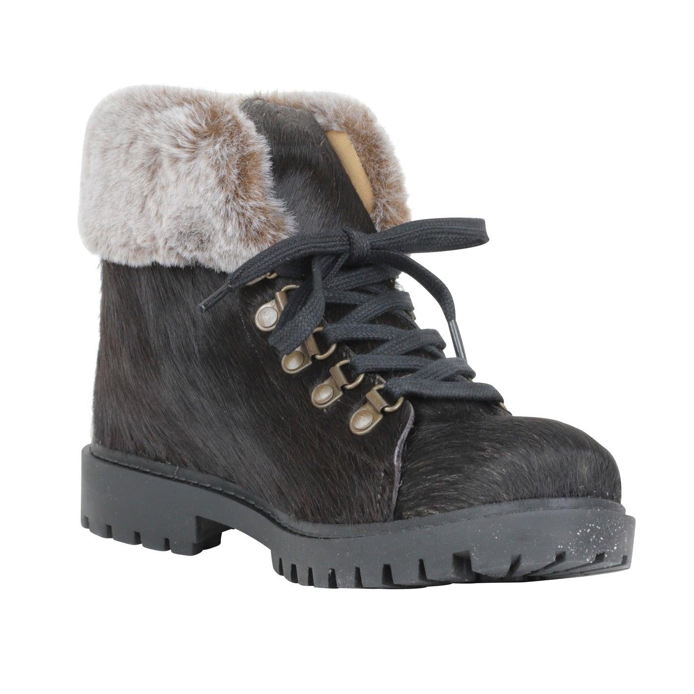 Turbulent Boots