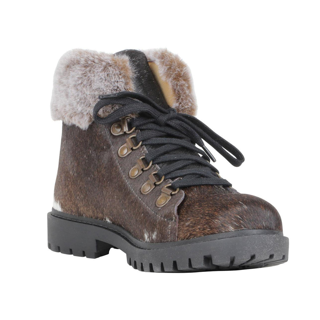 Turbulent Boots