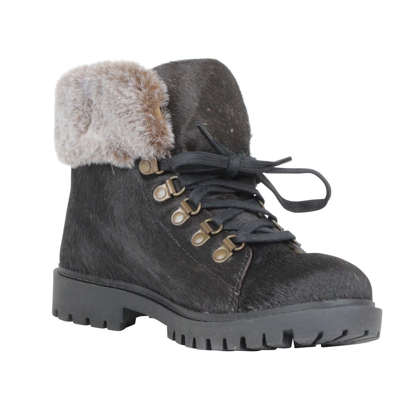 Turbulent Boots