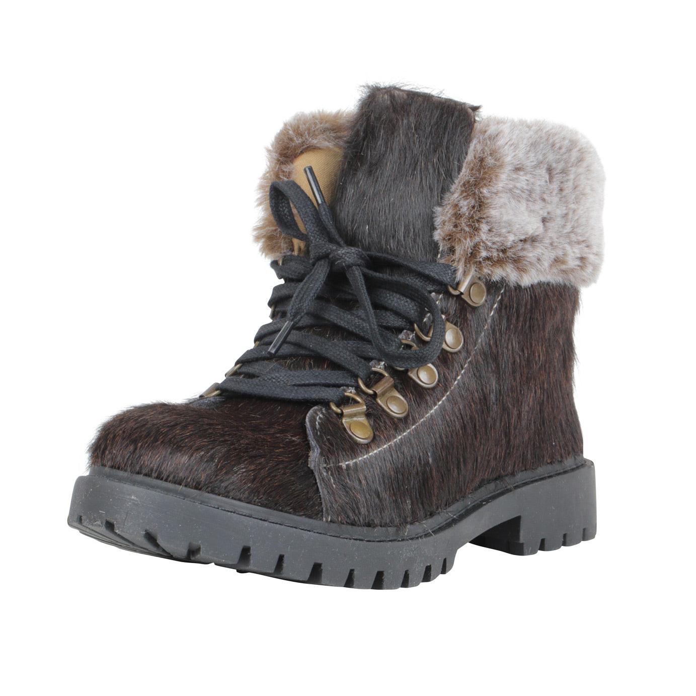 Turbulent Boots