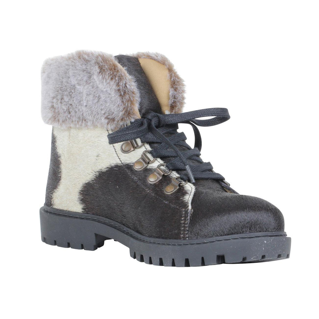 Turbulent Boots