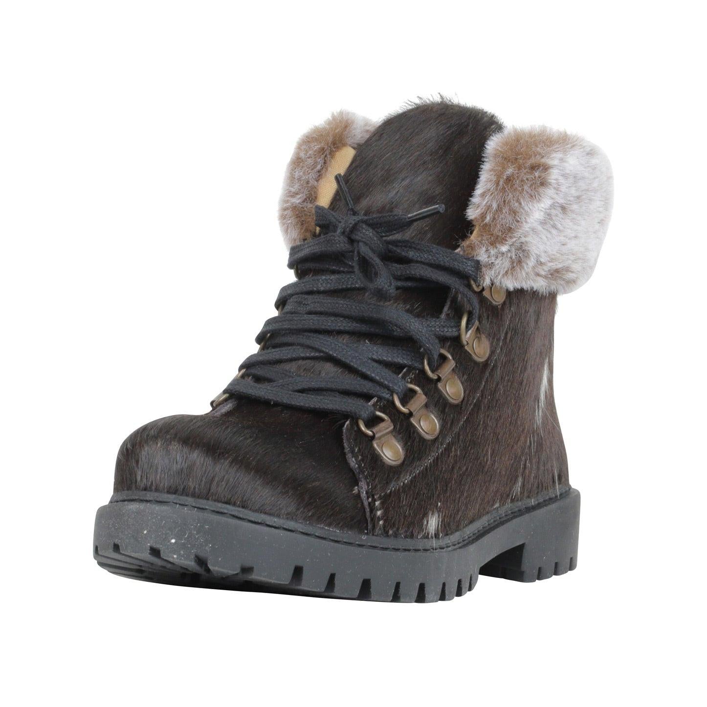 Turbulent Boots