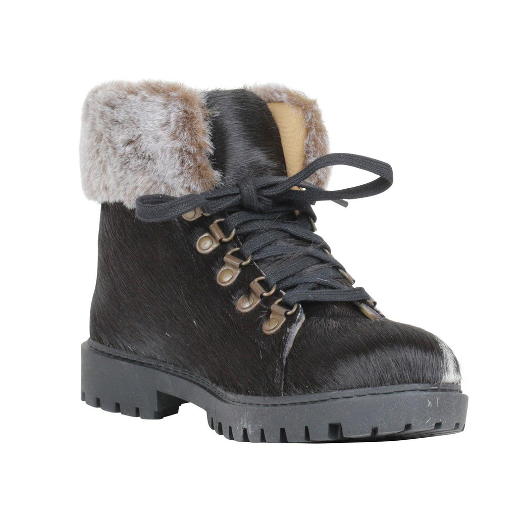 Turbulent Boots