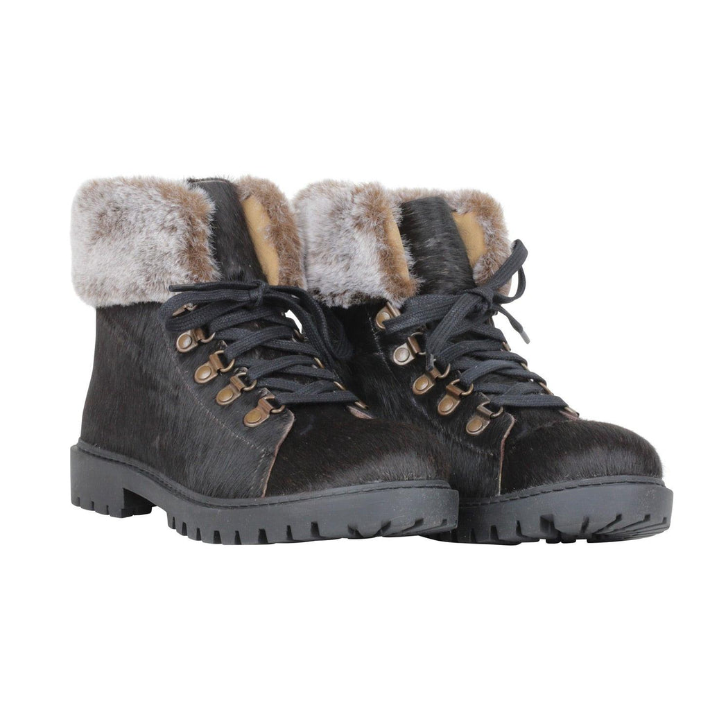 Turbulent Boots